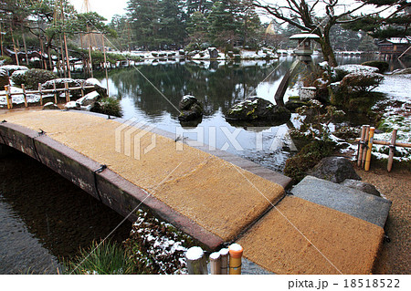 冬の金沢兼六園 冬の金沢兼六園 18518522