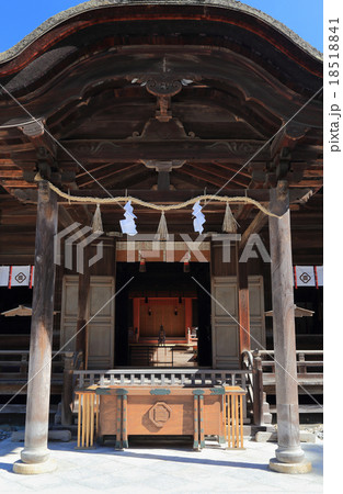 大三島「大山祇神社」拝殿（国の重要文化財） 18518841