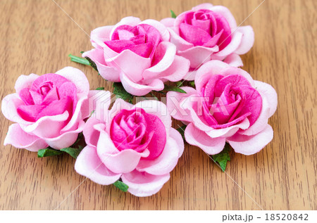 Pink paper rose 18520842