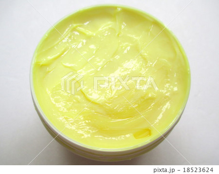 手荒れ予防　ハンドクリーム 18523624