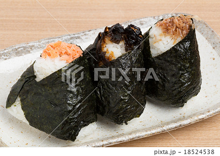おにぎり おにぎり 18524538