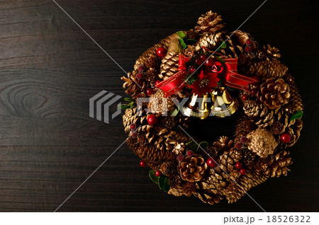 クリスマスリース 18526322