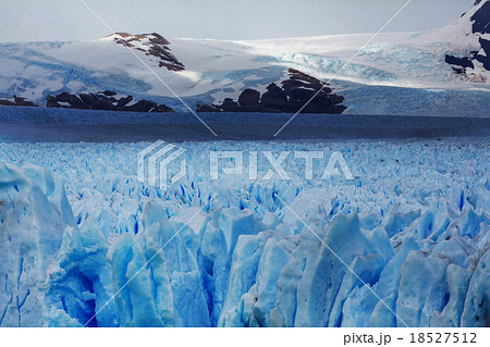 Glacier in Argentina 18527512