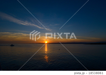 ヴィクトリア夕景 ヴィクトリア夕景 18538061