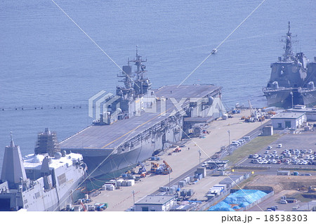 強襲揚陸艦 強襲揚陸艦 18538303