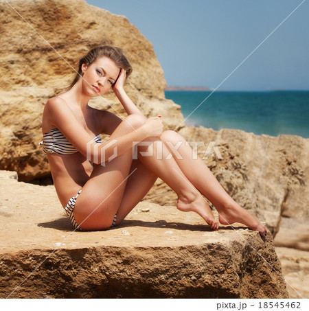 Young woman on the beach 18545462
