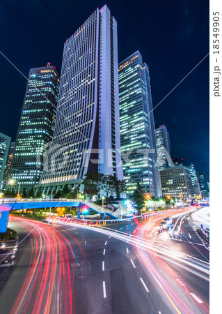 東京・新宿副都心の夜景 18549905