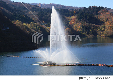 月山湖大噴水 月山湖大噴水 18553482