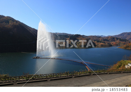 月山湖大噴水 18553483