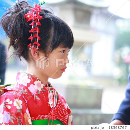 7歳の七五三 18568767