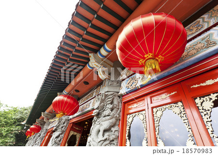Traditional Chinese lantern Traditional Chinese lantern 18570983