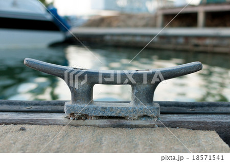 Cleat at the marina for boat docking 18571541