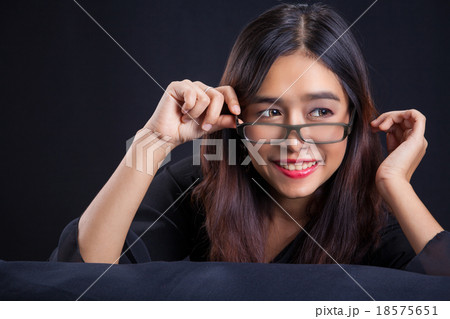 Portrait of beautiful Asian girl Portrait of beautiful Asian girl 18575651