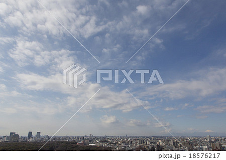 雲 雲 18576217