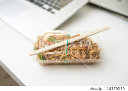 配分 消化 ラフレシアアルノルディ 屋台 焼きそば パック Mfcms Jp