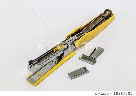 Yellow staplers Yellow staplers 18587509