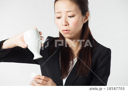 女性 年末年始 女性 年末年始 18587703