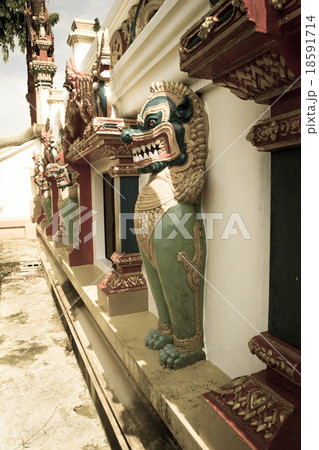Singha statue in temple, Thailand Singha statue in temple, Thailand 18591714