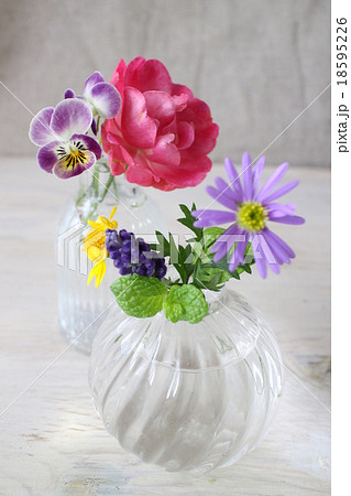 小花アレンジ 小花アレンジ 18595226