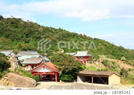 鵜戸神宮の全景 鵜戸神宮の全景 18595241