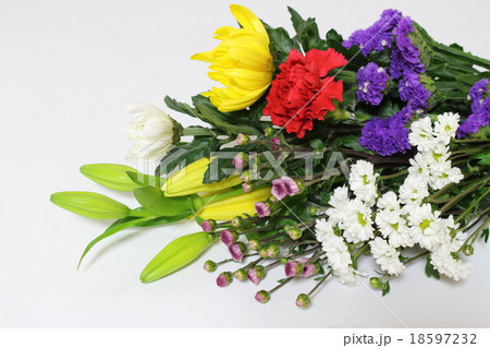 お供え花 18597232