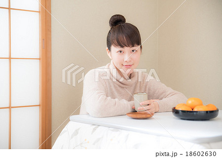 こたつ 女性 こたつ 女性 18602630
