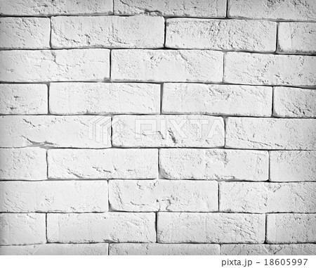 White brick wall 18605997