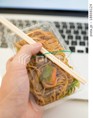 焼きそば 18608124