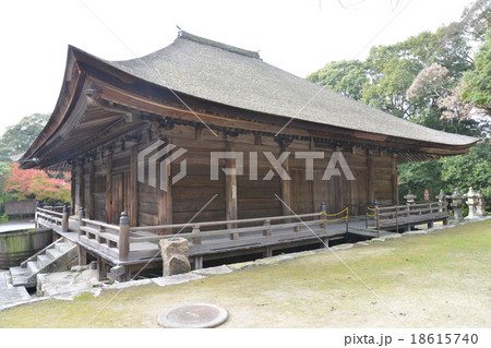 瀧山寺本堂背面 瀧山寺本堂背面 18615740