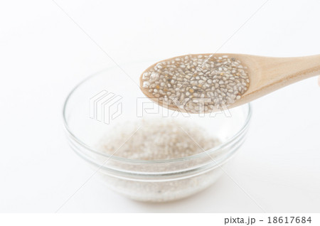 ホワイトチアシード 18617684