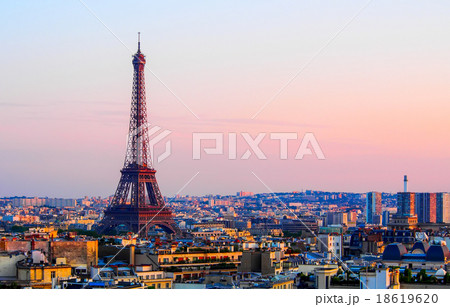 Eiffel Tower in the evening, Paris, France 18619620