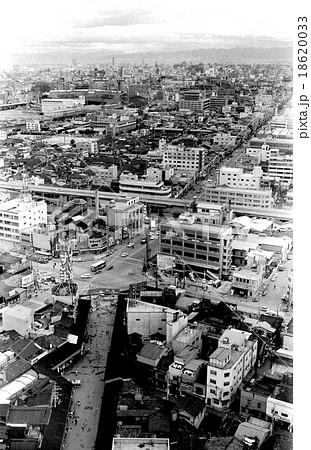 通天閣眼下（北東方面）　通天閣　新世界　昭和43年 18620033