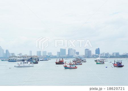 View from Balihai Bridge, Pattaya(パタヤ、バリハイ桟橋からの眺め) View from Balihai Bridge, Pattaya(パタヤ、バリハイ桟橋からの眺め) 18620721