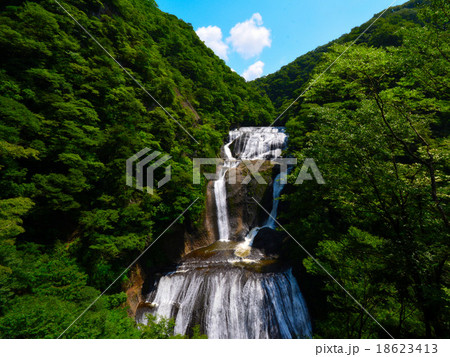 袋田の滝 18623413