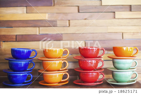 Coffee cups with vintage wall. 18625171
