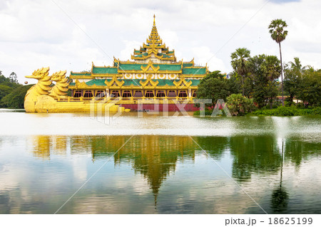 Yangon icon landmark and tourist attraction Yangon icon landmark and tourist attraction 18625199