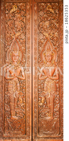 Traditional Thai Style Carving on the Door 18625353