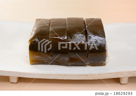 おいしい鯖寿司(昆布巻き) おいしい鯖寿司(昆布巻き) 18629293