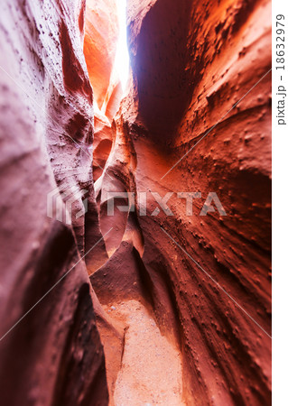 Slot canyon Slot canyon 18632979