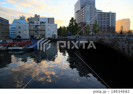 横浜・みなとみらい地区の万国橋 横浜・みなとみらい地区の万国橋 18634682