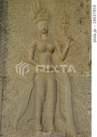 カンボジア　シェムリアップ　アンコール遺跡 18637850