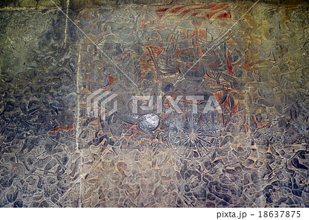 カンボジア　シェムリアップ　アンコール遺跡 18637875