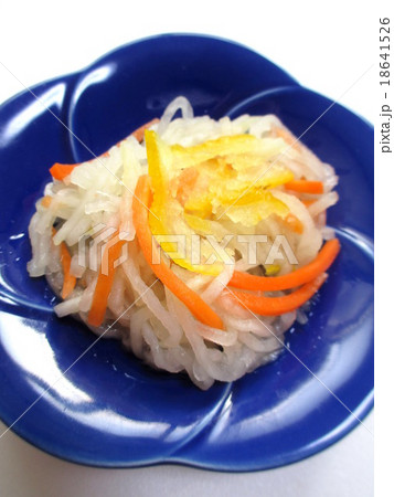 お正月料理のなます 18641526