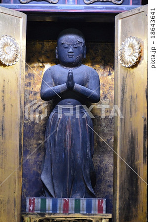 法観寺･八坂の塔の内部にある「聖徳太子童形像」（法観寺／京都市東山区清水八坂上町388） 18643641