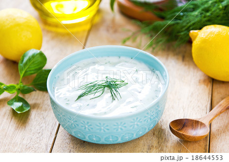 Yogurt dressing 18644553