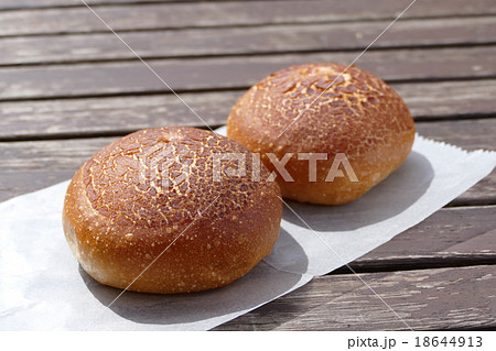 焼きたてパン チーズ 焼きたてパン チーズ 18644913