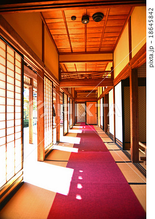 真田邸の廊下 真田邸の廊下 18645842