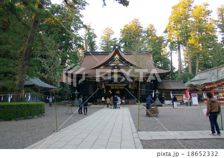 香取神宮　拝殿 18652332