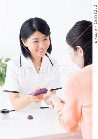 カウンセリング カウンセリング 18658252