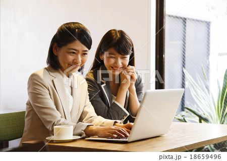 カフェ カフェ 18659496